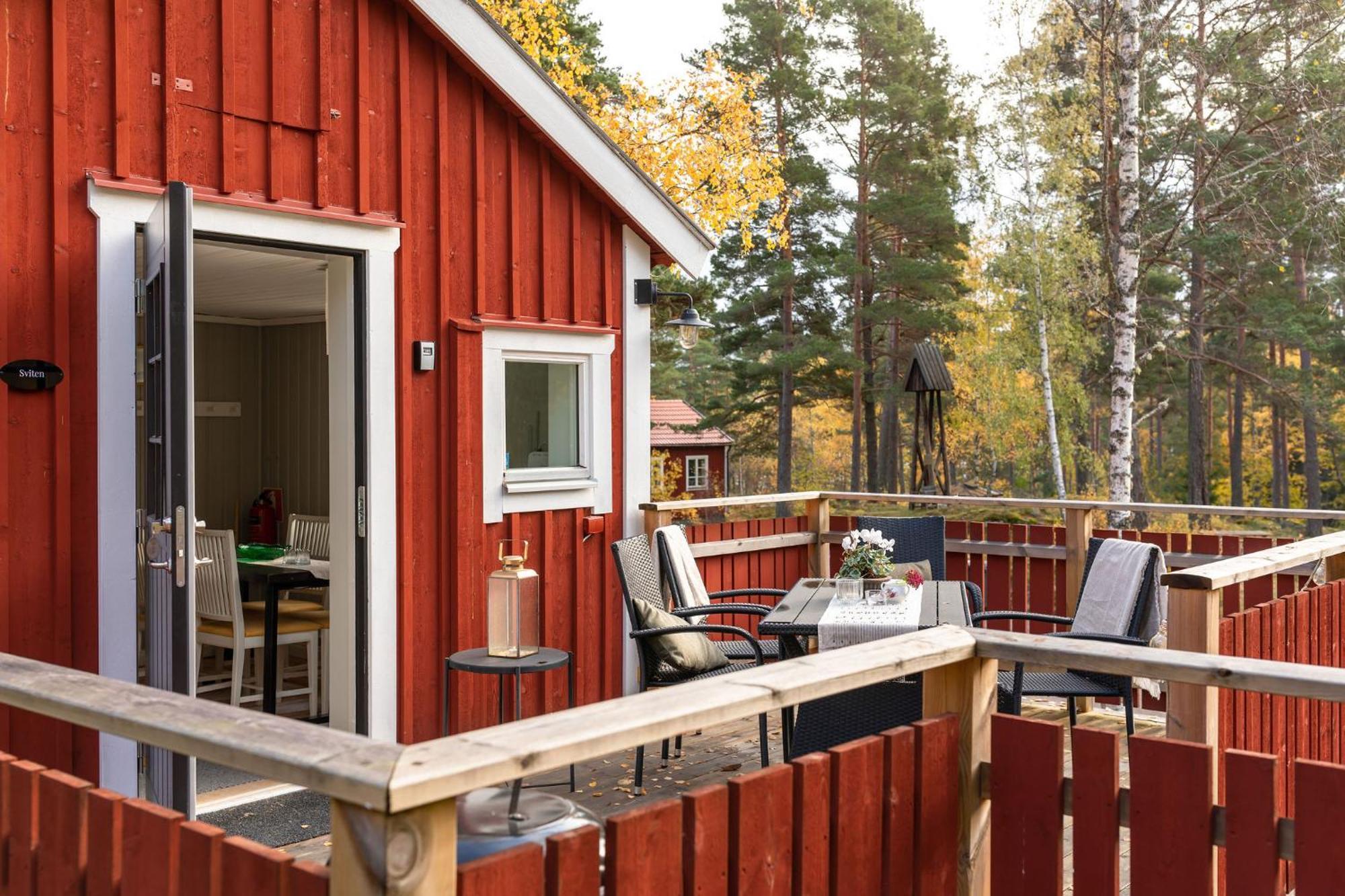 Bergs Gard & Hallsvikens Gard Vasterljung Экстерьер фото