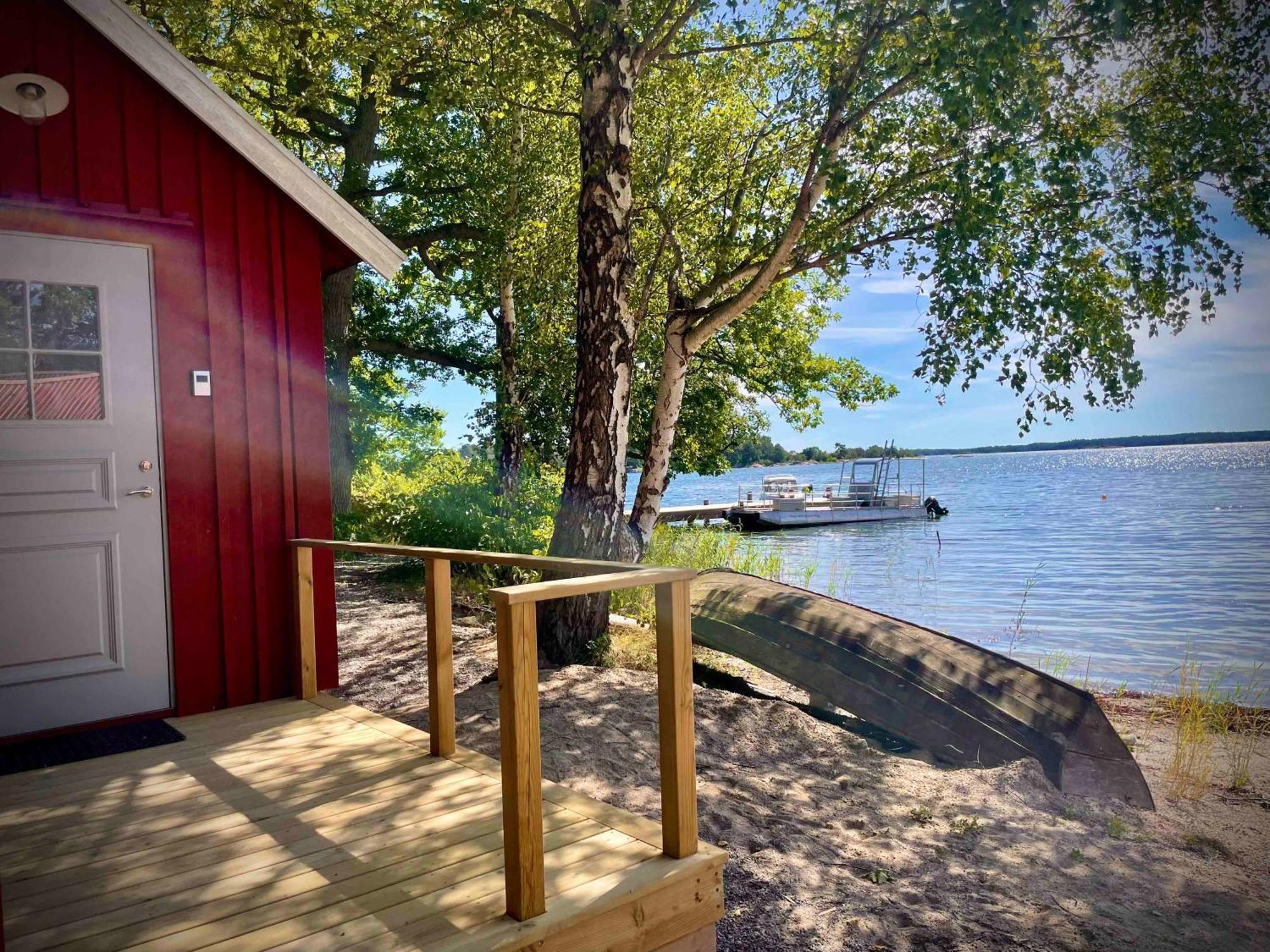 Bergs Gard & Hallsvikens Gard Vasterljung Экстерьер фото
